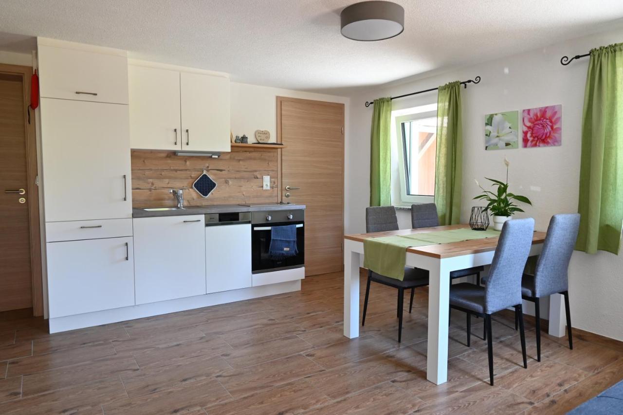 Biohof Auinger, Der Tiererlebnishof Apartment Aurach am Hongar Ngoại thất bức ảnh