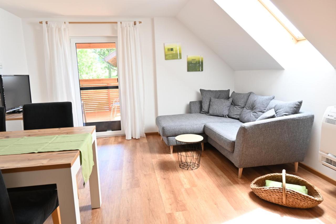 Biohof Auinger, Der Tiererlebnishof Apartment Aurach am Hongar Ngoại thất bức ảnh